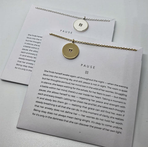 Pause necklace